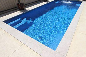  liquid limestone pool surrounds
